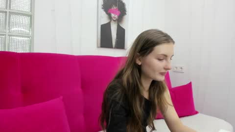 shyly_lisa online show from July 30, 1:50 am