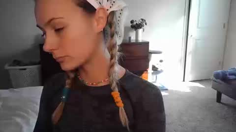 shypetitebaby online show from October 16, 2:41 pm