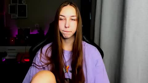 SIA online show from October 2, 2:16 am