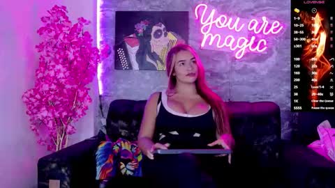 Snapshot of siamarlin chatting on October 15, 9:28 pm siamarlin online show from October 15, 9:28 pm