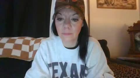 Mrs. St. Patrickk online show from January 18, 4:14 pm