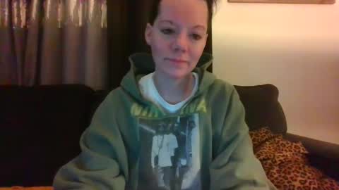 Snapshot of sidneyraee chatting on January 1, 1:58 am Mrs. St. Patrickk online show from January 1, 1:58 am