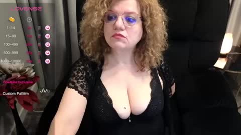 Snapshot of sidnney chatting on January 23, 7:11 am sidnney online show from January 23, 7:11 am