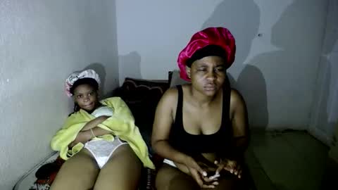 sieannabrown online show from March 11, 3:00 am