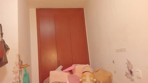 sierra_violet online show from April 25, 4:37 pm