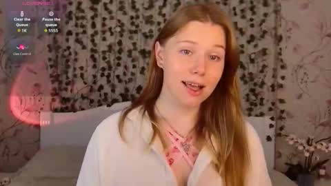 Chloe online show from September 15, 5:05 am