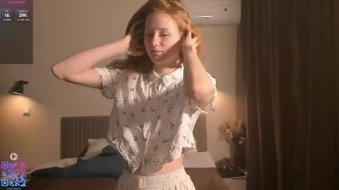 Call me Mia online show from October 4, 7:14 am