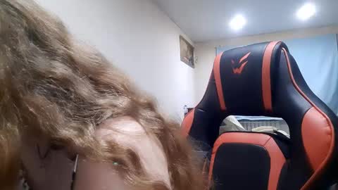 Elisabet online show from November 3, 3:27 pm