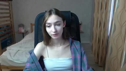 silkymiley online show from October 7, 7:57 am