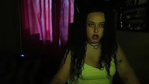 Snapshot of silkyscent chatting on October 26, 12:44 pm silkyscent online show from October 26, 12:44 pm