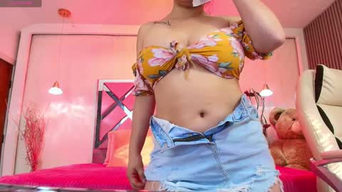 Snapshot of silvana_monroe chatting on February 4, 12:33 pm SIlvana online show from February 4, 12:33 pm