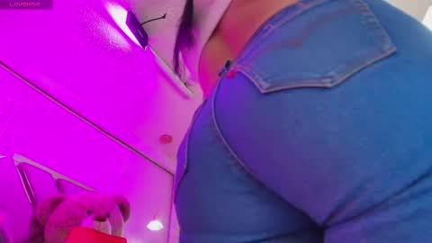 Snapshot of silvana_monroe chatting on September 29, 1:05 pm SIlvana online show from September 29, 1:05 pm