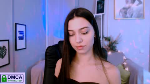 Silvia nude in pvt  online show from December 22, 8:47 pm