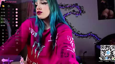 silvia_santorskii online show from November 10, 7:14 am