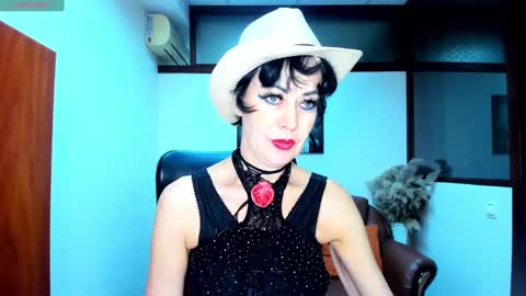 Snapshot of silvia_wallec chatting on January 26, 6:28 am Silvia Wallec online show from January 26, 6:28 am