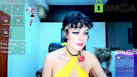 Snapshot of silvia_wallec chatting on February 14, 5:03 pm Silvia Wallec online show from February 14, 5:03 pm