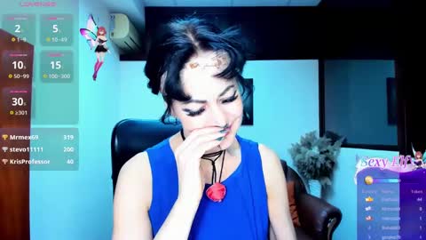 Snapshot of silvia_wallec chatting on February 9, 4:40 pm Silvia Wallec online show from February 9, 4:40 pm