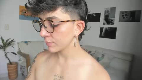 Sim. online show from December 28, 4:20 pm