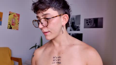 Sim. online show from February 20, 4:03 pm