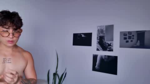 Sim. online show from September 16, 2:25 pm