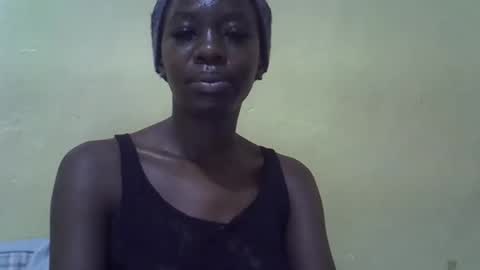 simplyloy33 online show from April 21, 4:19 am