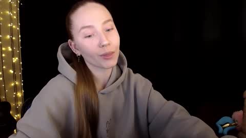 Sindi online show from February 18, 5:56 pm