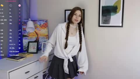 Alice online show from May 14, 4:24 pm