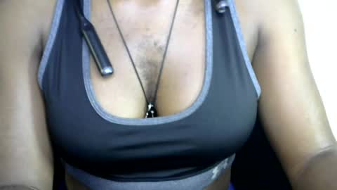 sinful_bitch80 online show from July 20, 10:39 am