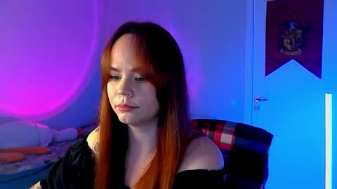 Snapshot of sinful_jasminee chatting on October 27, 8:54 am sinful_jasminee online show from October 27, 8:54 am