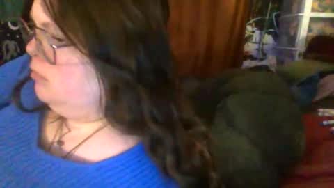 Siofra online show from November 28, 6:55 pm