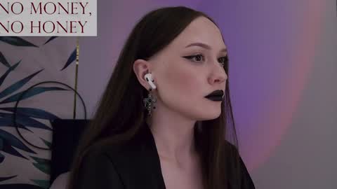 Goddess Sirena online show from May 16, 12:02 am