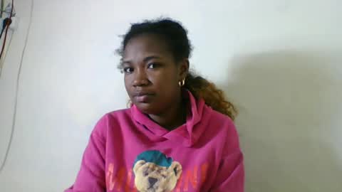 sisyh697532 online show from July 9, 8:17 am