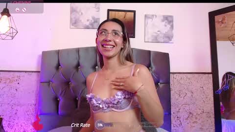 Elizabeth online show from December 10, 1:11 am