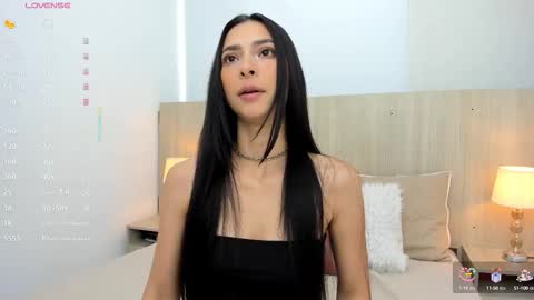 Snapshot of skinny_ariadna chatting on October 10, 11:15 am Ariadna online show from October 10, 11:15 am