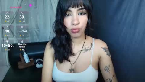 Emily Rojas online show from June 20, 5:27 pm