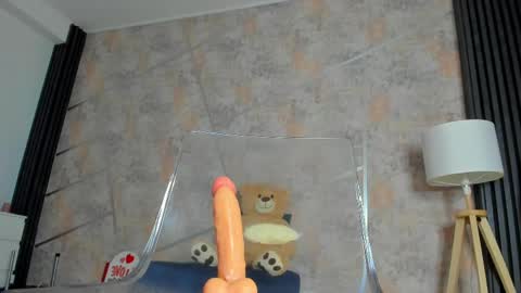 Eva online show from May 23, 1:59 am