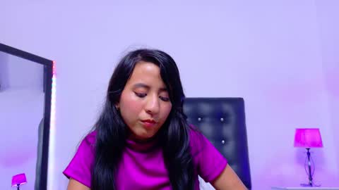 skinny_hottie18 online show from October 2, 3:28 pm