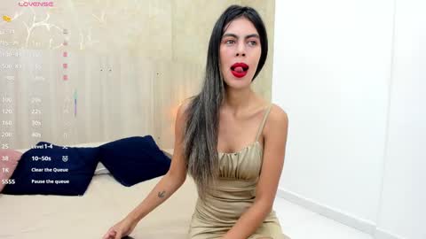 Noa online show from September 10, 11:21 am