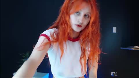 Snapshot of skinny_raven chatting on October 15, 7:05 pm Marion online show from October 15, 7:05 pm
