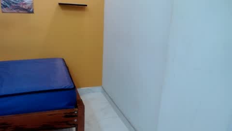 VERUS online show from April 6, 7:15 pm