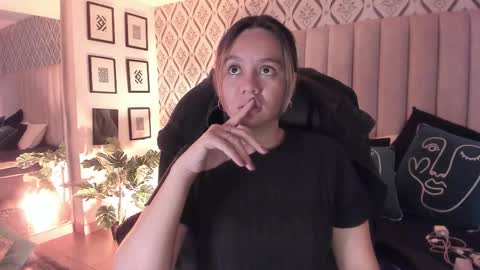 Sky June online show from March 19, 5:06 pm