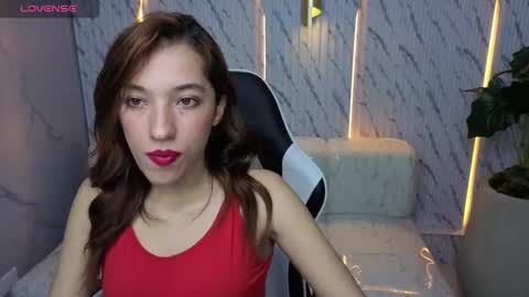 Snapshot of skyler_gracee_tx chatting on September 22, 12:58 pm Live 800am 200pm COLOMBIAN HOUR online show from September 22, 12:58 pm