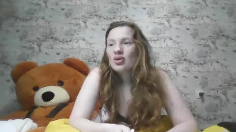 Snapshot of skyler_wans chatting on March 5, 4:13 pm Skyler online show from March 5, 4:13 pm