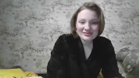 Snapshot of skyler_wans chatting on February 16, 9:48 pm Skyler online show from February 16, 9:48 pm