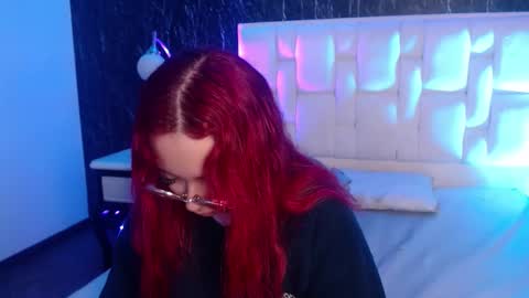 Skylla online show from January 4, 12:05 pm