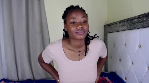 skyqueen0 online show from October 17, 8:56 pm