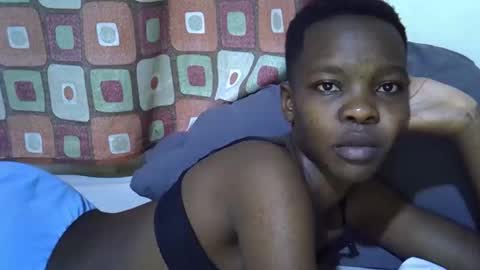 slender_queen online show from March 18, 8:19 am