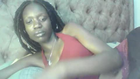 Snapshot of slim_ebony2006 chatting on September 15, 11:23 pm Anna online show from September 15, 11:23 pm