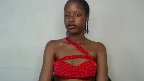 perry online show from February 14, 8:22 pm