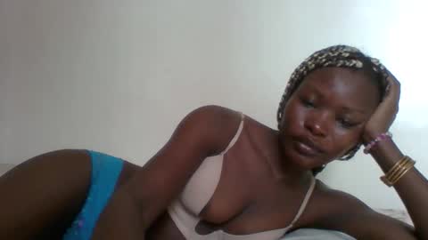 slimdiva online show from March 16, 6:17 am